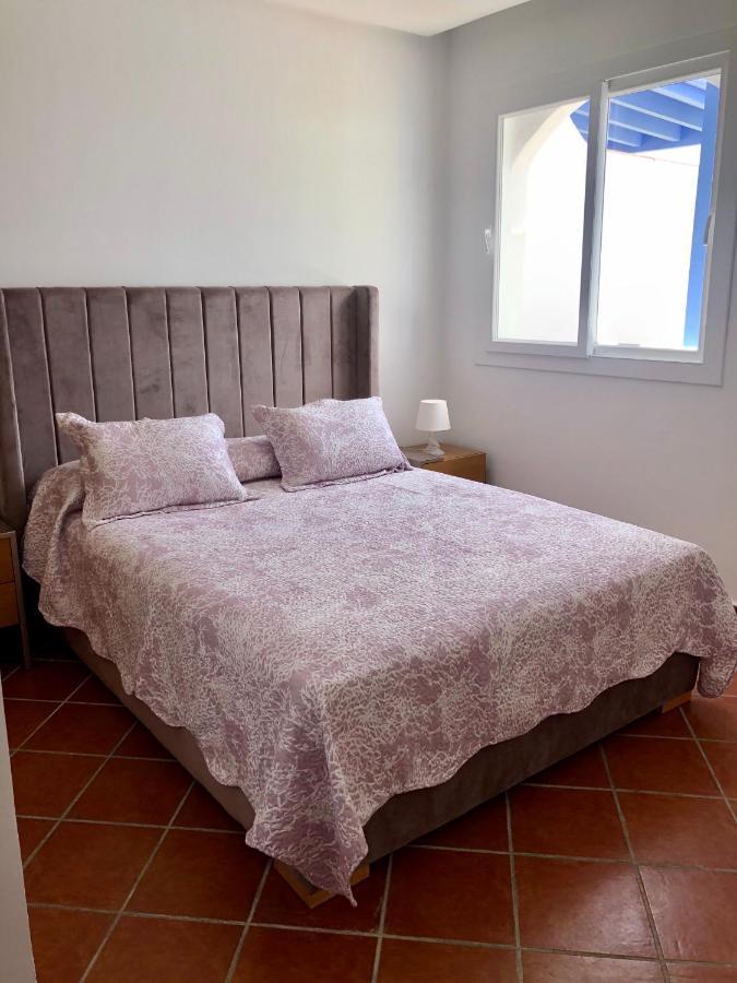 Brand New Beautiful Vacation House - Family Only Cabo Negro Exterior photo